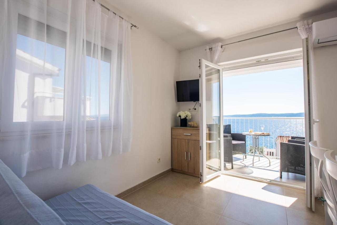 Amneris Apartment